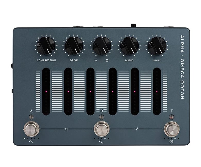 Darkglass Electronics / Alpha・Omega Φoton Alpha Omega Photon ベース用エフェクター【梅田店】|イシバシ楽器 17Shops