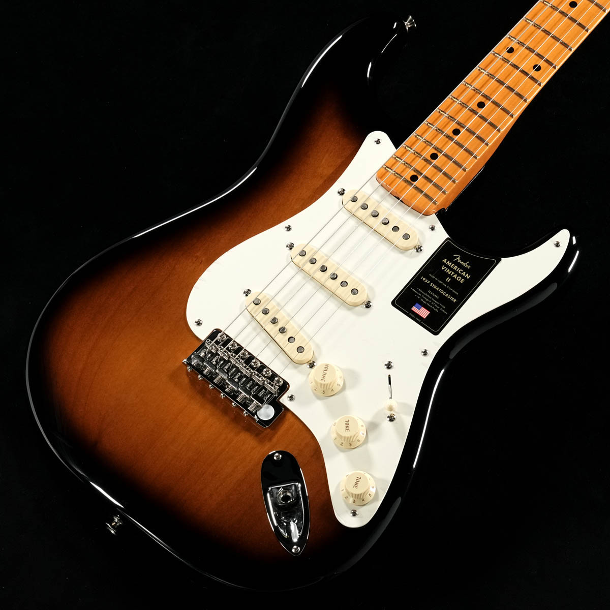 Fender / American Vintage II 1957 Stratocaster Maple 2-Color Sunburst(重量:3.43kg)【S/N:V2552506】《長期店頭展示品アウトレット特価》【渋谷店】【YRK】
