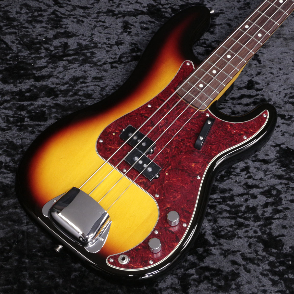 Fender / HAMA OKAMOTO Precision Bass #4 3 Color Sunburst Made in Japan【チョイキズアウトレット特価】【新宿店】【YRK】｜イシバシ楽器 17Shops 76,890円