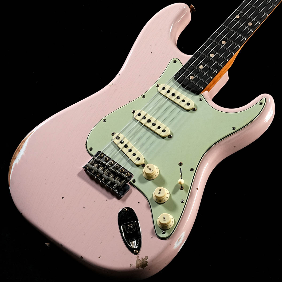 Fender Custom Shop / Limited Edition 1960s Dual MagII Stratocaster Relic Shell Pink 【渋谷店】｜イシバシ楽器 17Shops
