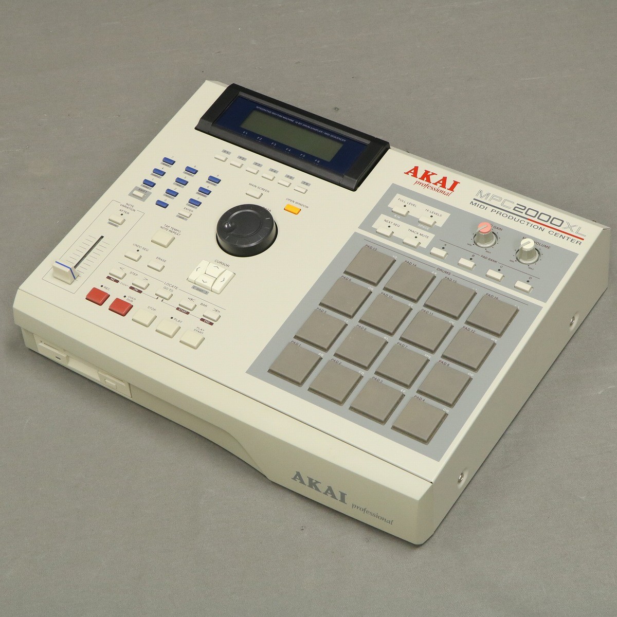 【中古】 AKAI / MPC2000XL 32MB 【御茶ノ水本店】｜イシバシ楽器 17Shops
