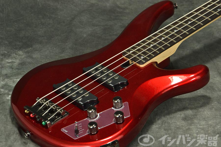 美品 YAMAHA ヤマハ TRBX304 CAR キャンディーアップルレッド YAMAHA TRBX304 CAR (キャンディアップルレッド) エレキベース