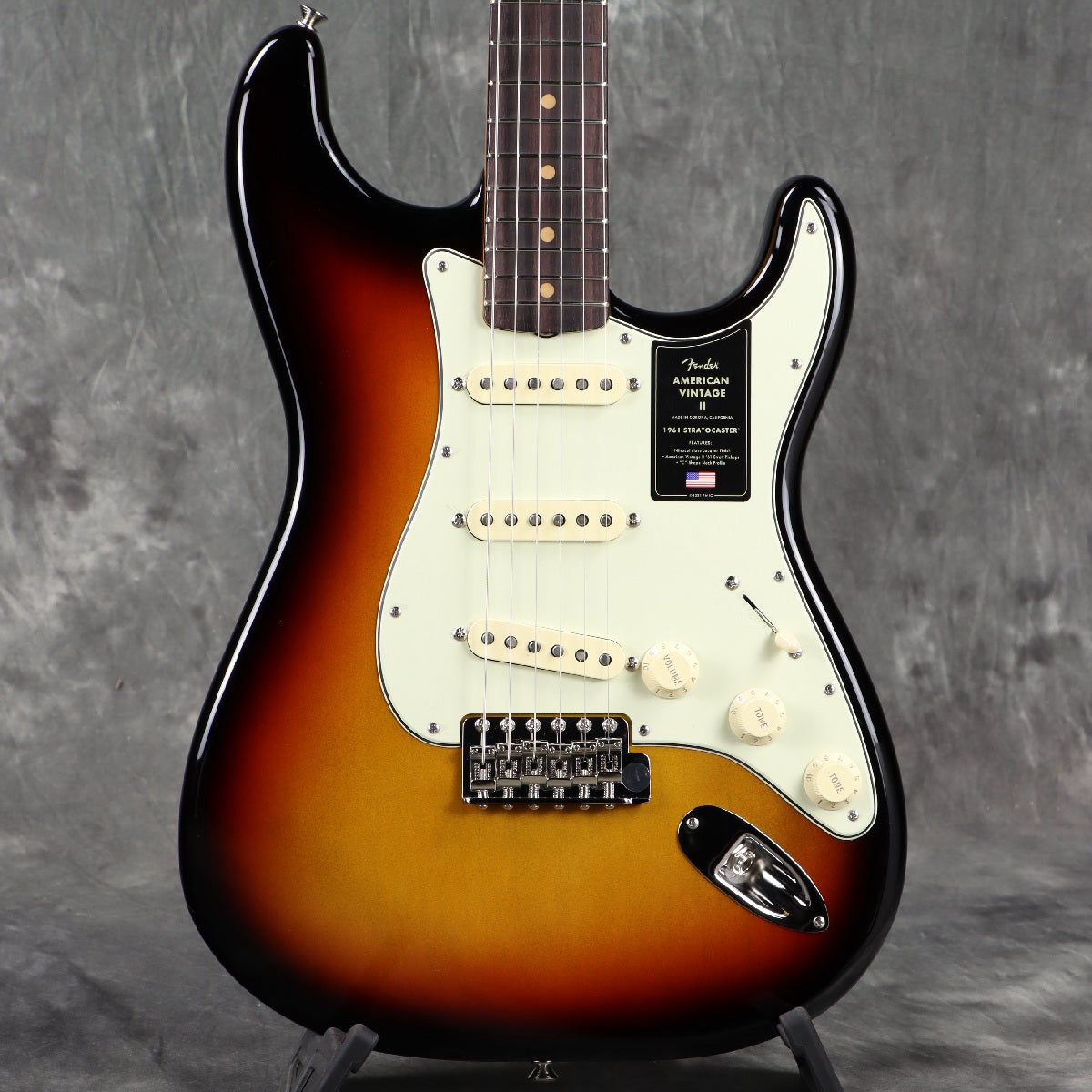 Fender / American Vintage II 1961 Stratocaster Rosewood Fingerboard 3-Color Sunburst 【3.50kg】[S/N V2562835]【アウトレット特価】【YRK】