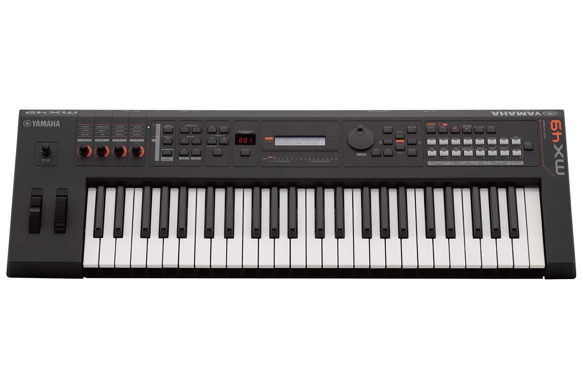 YAMAHA MX49 キーボード シンセ ヤマハ 49鍵 専用ケース付き-