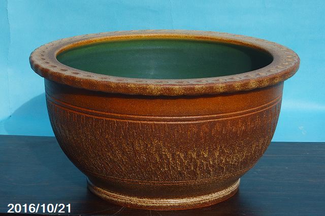 楽天市場】【あす楽対応】 信楽焼 睡蓮鉢 陶器 大型 窯肌トチリワン型
