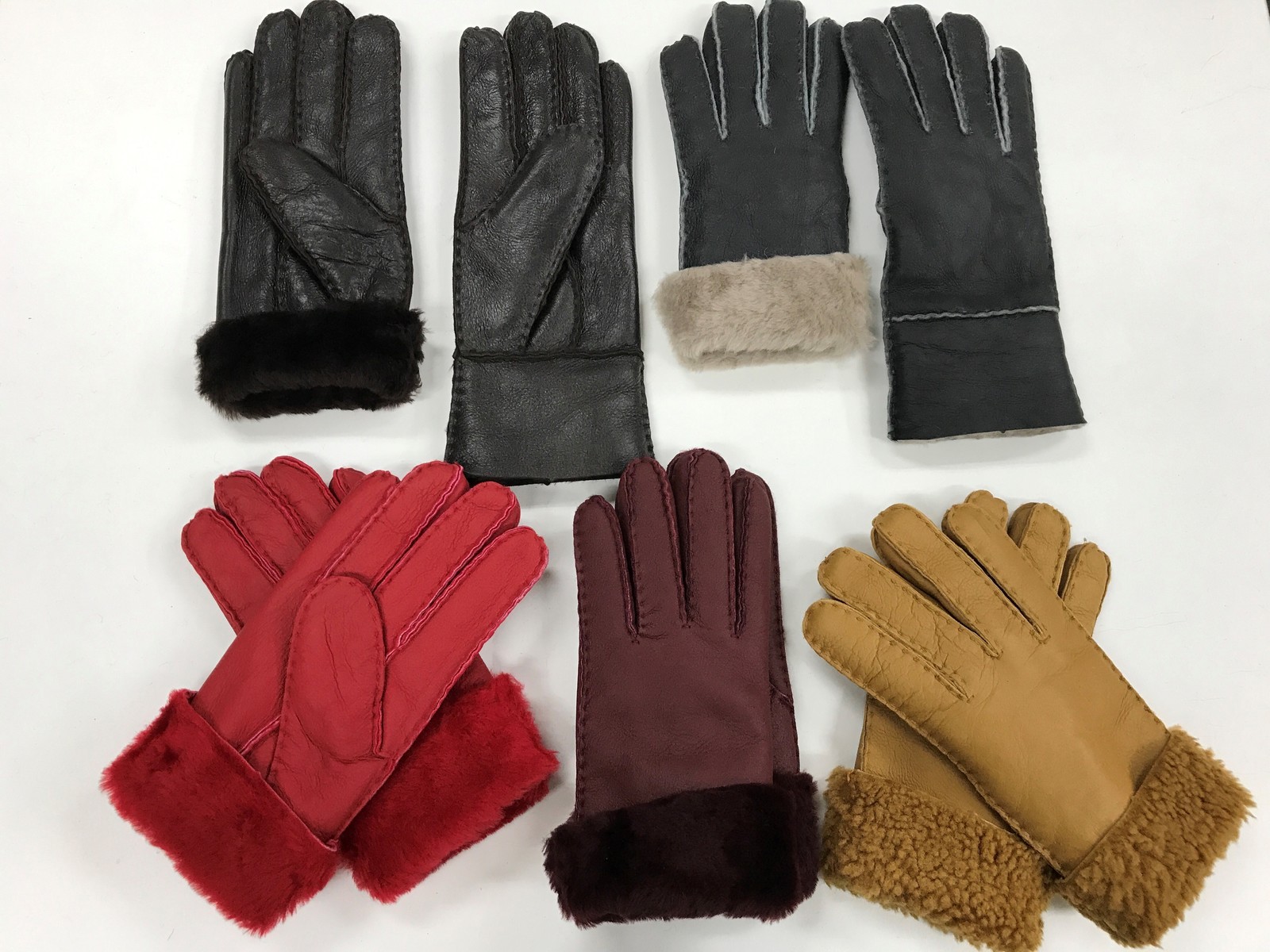 【楽天市場】【当店人気商品】ムートングローブ 手袋 レディース（Ladie's) 8色よりお選び下さい。柔らかく上質なメリノムートンを使った
