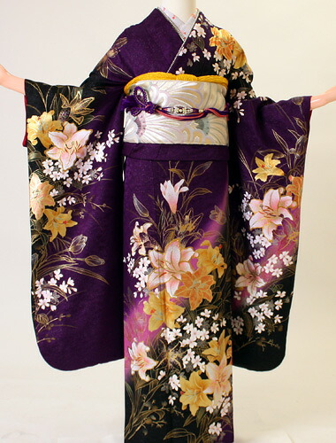 【レンタル】【成人式 振袖 レンタル 1月】K3199紫ラメ金箔ユリ（成人式 結婚式 結納 お呼ばれ 振袖フルセット 振袖レンタル）｜衣装レンタル店