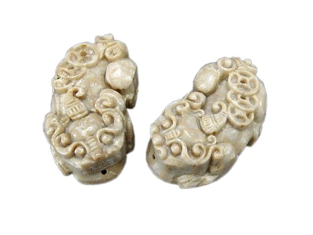 楽天市場】菊花石化石天然石金銭ヒキュウ彫刻品置物ペンダントトップ