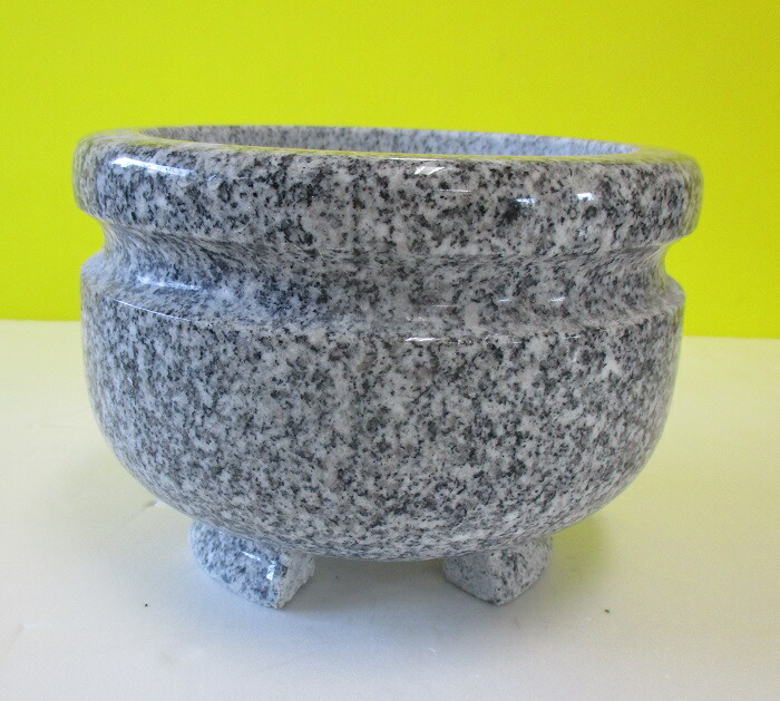 楽天カード分割 送料無料 墓石用品 丸香炉 青御影石 三ッ足線香立５寸f 約１５ｃｍ丸 丸香炉 線香立の中に入れる 砂 は サービス 年最新海外 Www Ssipeople Com