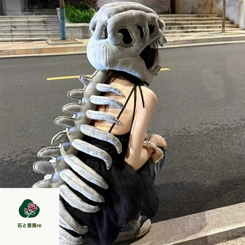 送料無料 ぬいぐるみ ハロウィン Halloween 恐竜 髑髏 骨 インテリア 親子 おもちゃ 可愛い かわいい 彼女に ふわふわで癒される 柔らか 心地いい プレゼント 仮装 イベント コスチューム 舞台 ステージ 男の子 女の子 学園祭 文化祭 発表会海外通販