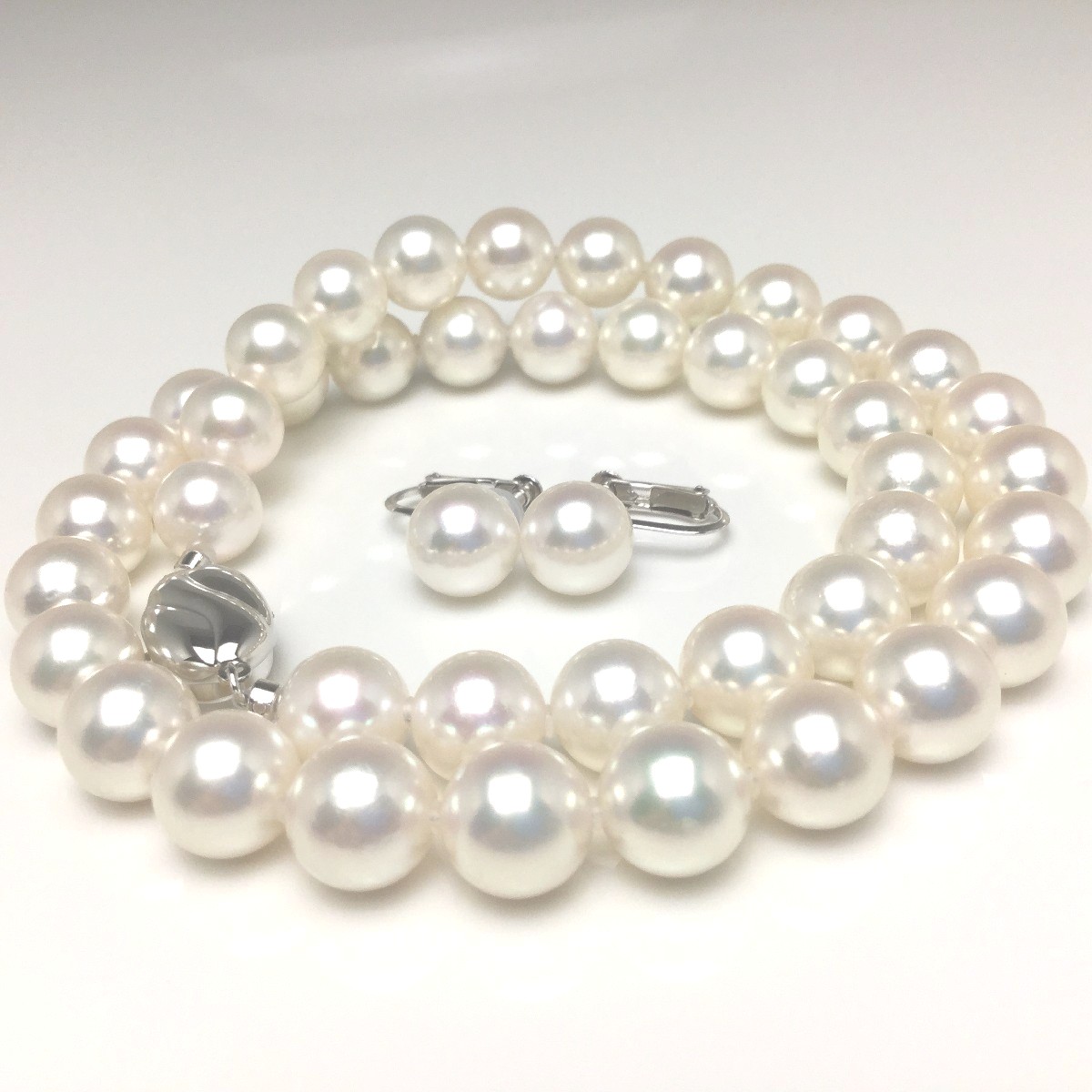 真珠 ネックレス パール 準花珠　　　 アコヤ真珠 イヤリング or ピアス セット 9.0-9.5mm ホワイト シルバー クラスップ 73824 イソワパール