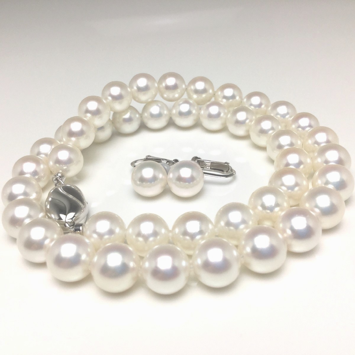 真珠 ネックレス パール 準花珠　　　 アコヤ真珠 イヤリング or ピアス セット 9.0-9.5mm ホワイト シルバー クラスップ 73825 イソワパール
