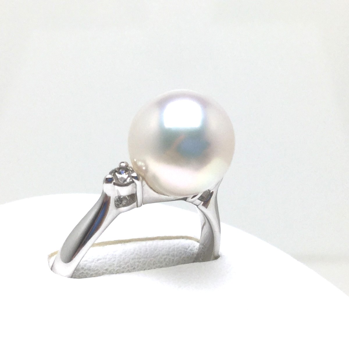 真珠 リング パール 花珠 アコヤ真珠 9.4mm ホワイトピンク Pt900 プラチナ ダイヤモンド 0.10ct 79794 イソワパール|伊勢志摩の真珠専門店 IsowaPearl
