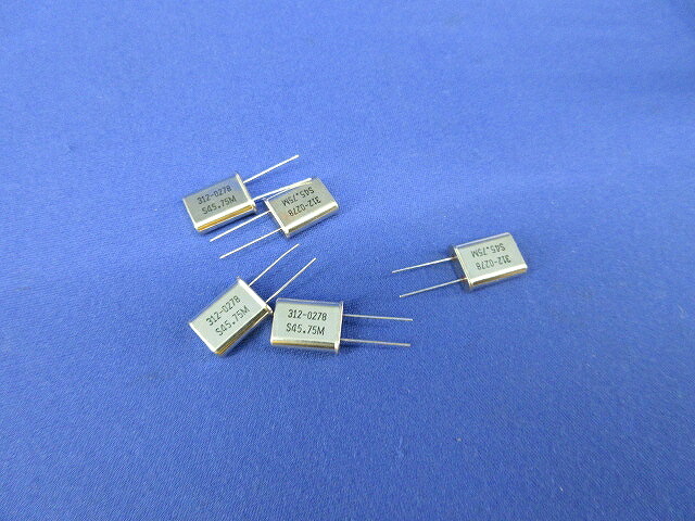 Quarts Crystal Unit 5個入 HC-49/U 45.75MHz