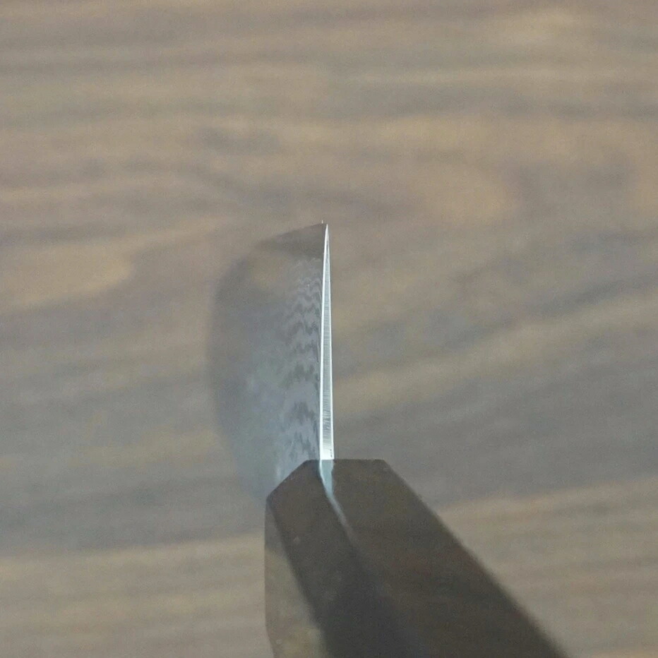 漆塗り 63層ダマスカスが美しく 本刃付けが鋭い切れ味です 包丁 切付牛刀 210mm 210mm 63層ダマスカス 寛丈 63層ダマスカス 日本製 V金10号 ステンレス 漆柄 本刃付 日本製 関市 プロ仕様 一心刃物 漆塗り 63層ダマスカスが美しく 本刃付けが鋭い切れ味です 包丁 切付牛刀 210mm 210mm 63層ダマスカス 寛丈 63層ダマスカス 日本製 V金10号 ステンレス 漆柄 本刃付 日本製 関市 プロ仕様 一心刃物