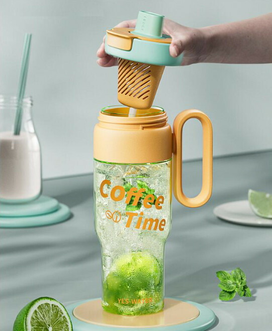 リトルグリーンメン　　ドリンクホルダー　飲み物入れ Amazon.co.jp: リトルグリーンメン（トイストーリー）カラビナ