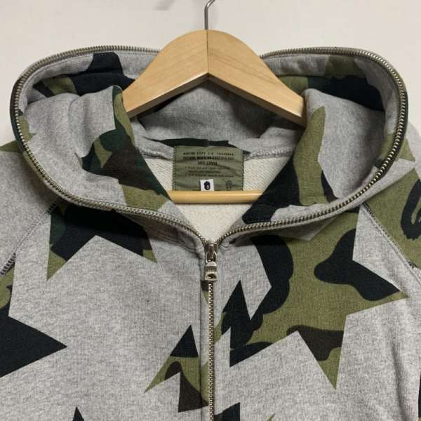 A Bathing Ape アベイシングエイプ 長袖 パーカー Hooded Sweatshirt Hoodie 長袖 迷彩 スター Wジップアップ パーカー Used 古着 中古 Sermus Es