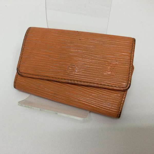 LOUIS VUITTON ヴィトン M95539 ユタ レザー キーケース 楽天市場】◇【中古】 【LOUIS VUITTON ルイ・ヴィトン】 キーケース