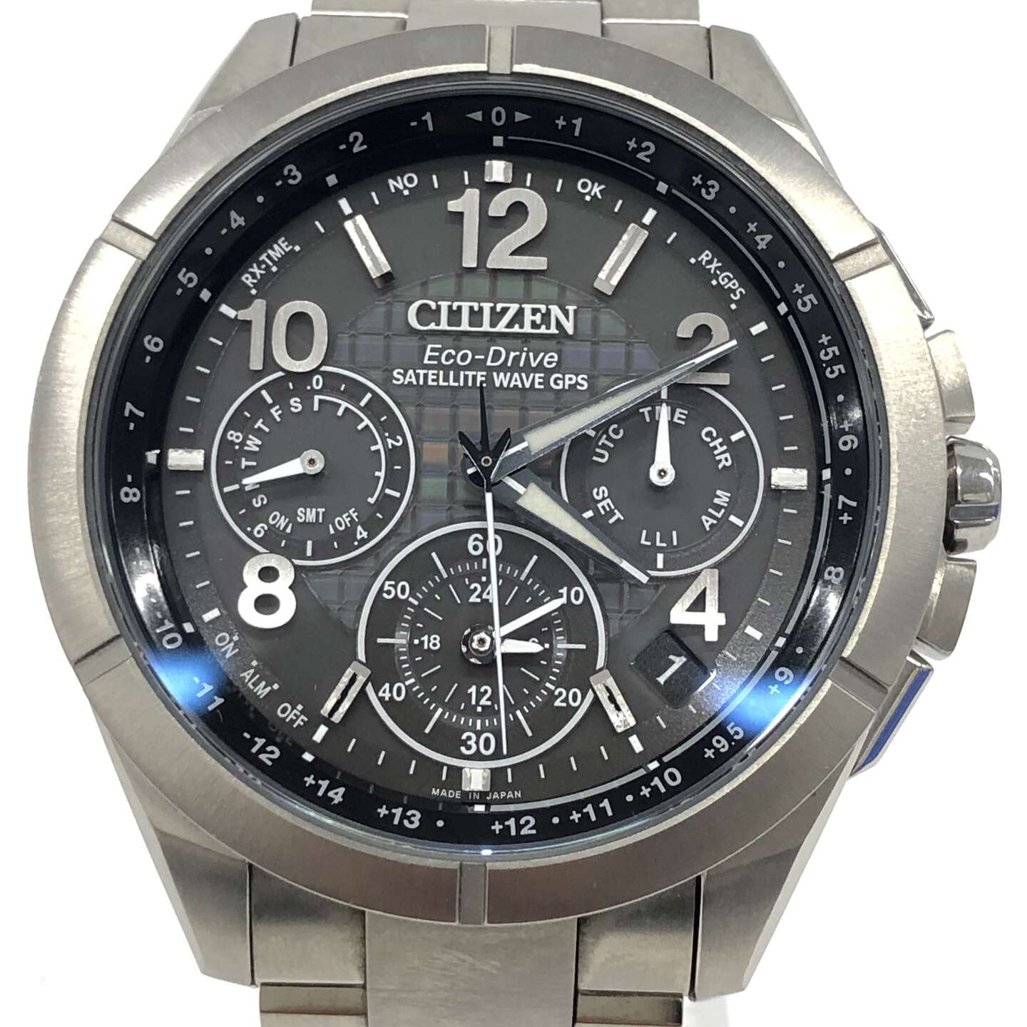 [中古]CITIZEN シチズン アテッサ サテライトウェーブ CC9070-56H エコ運転 替え三尺帯付き添い人 電磁波時辰儀 押さえるひな形[4556]