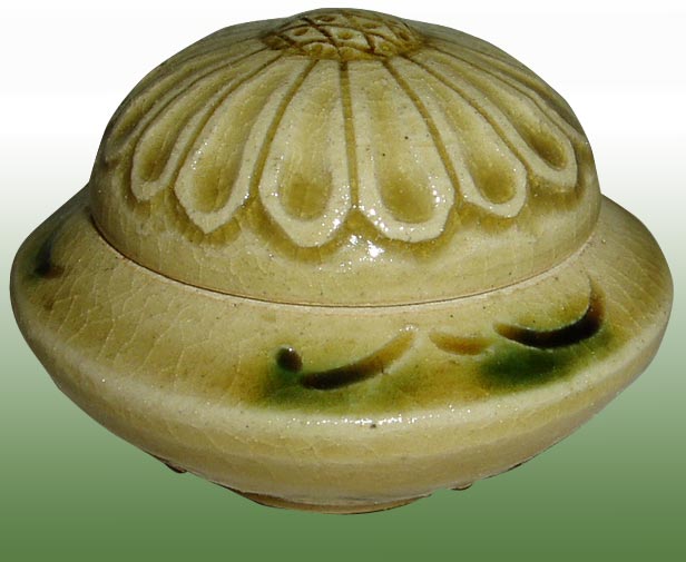 茶道具　香合　兜（かぶと、KABUTO）、 京都　高野 昭阿弥作 楽天市場】茶道具 香合 兜（かぶと、KABUTO）京都 高野昭阿弥作