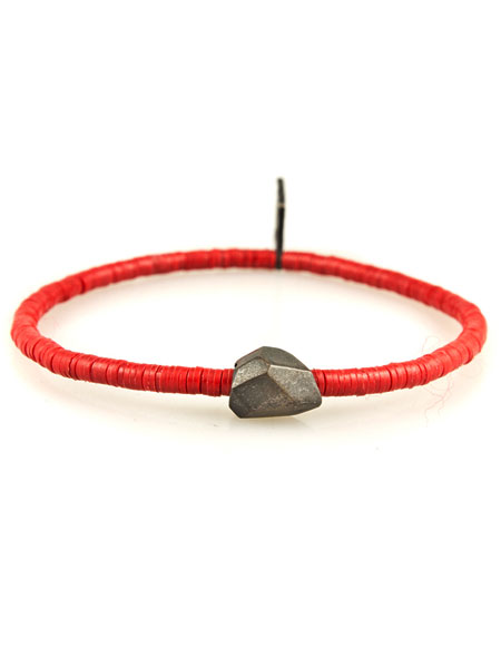 M.Cohen エムコーエン 【 Oxidized Silver \u0026 African Disc (赤いこと) [ B-101080-RED ] オキシダイシルバー アンド アフリカンレコード盤 】[ 置き目品 ] 腕輪 天然ゴム 銀 赤 925 分かりやすい 差し上げ物 ユニ一発やる メンズ レディース 【 貨物輸送無料 】