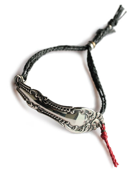 ON THE SUNNY SIDE OF THE STREET オン ザ 少年 側面 オブ ザ 表どおり 【 Fork Bracelet 民俗音楽 腕輪 】[ 定め事品 ] ブレスレット アンティーク カトラリー しろがね色 925 有りの実 差し上げ物 差し上げ物 ユニ一発やる メンズ レディース 【 貨物輸送無料 】