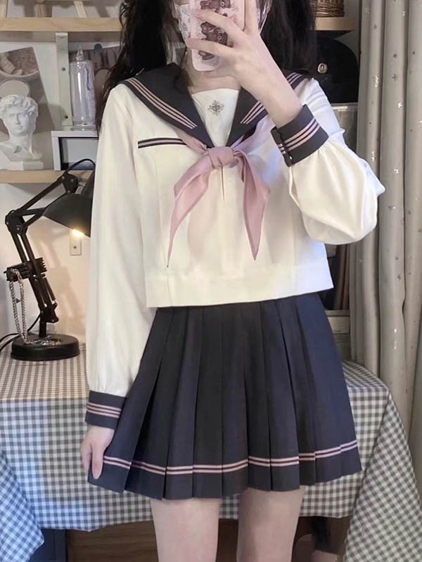 特価ブログ 制服ディズニー 高校制服 夏服 夏スカート セーラー 制服