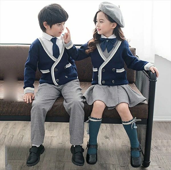 卒業式 スーツ 女の子 小学生 160 4点セット 幼稚園 キッズ なんちゃって制服 ジュニア 成人式 小学校 男の子 卒園式 サスペンダー 中学生 小学生 フォーマル スーツ 入学式 七五三【100/110/120/130/140/150/160】da613zezel6/代引き不可