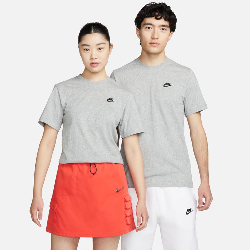 【NIKE】4カラー バックグラフィック 半袖 Tシャツ / 送料無料 ナイキ NIKE NSW LBR SEASONAL CLUB S／S TEE FZ5418 半袖T