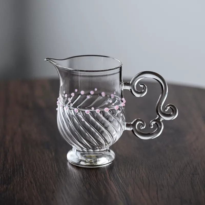 Glass Art 春音 ガラスピッチャー 耐熱ガラス 片口 120ml 徳利 酒器 日本酒 片口注器 ミルクピッチャー 小鉢 取り鉢 片口鉢 手作り 和食器 シンプル 中国茶器 公道杯 ティーサーバー 茶海 分茶器 IwaiLoft