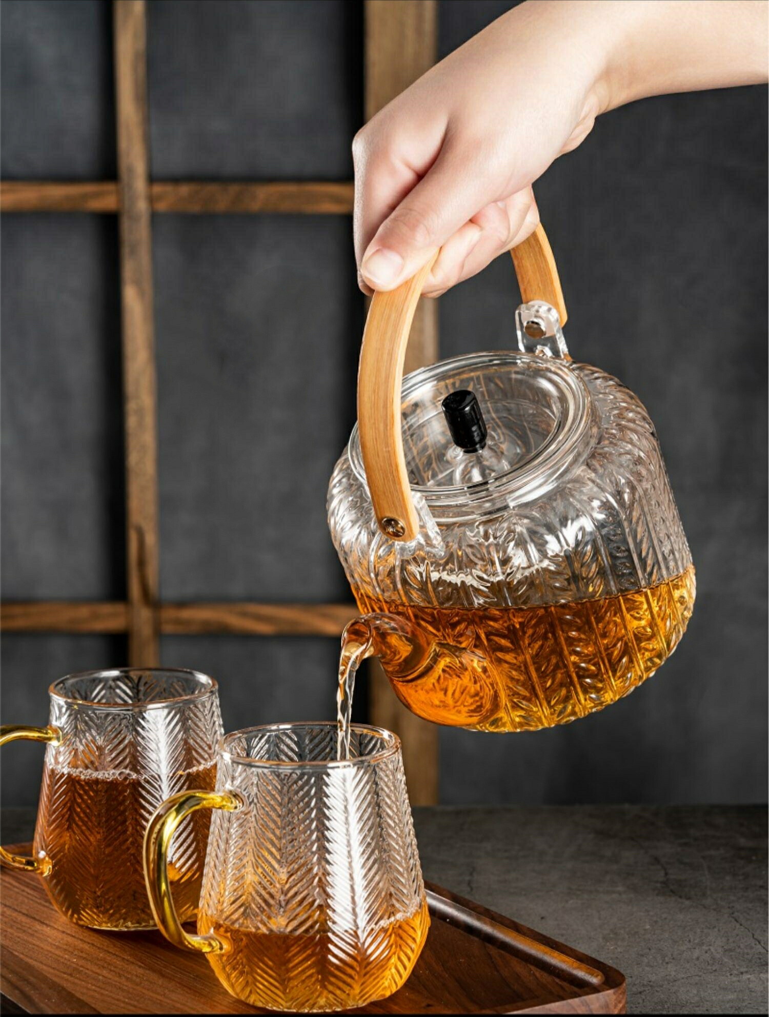 麦の穂 ムギノホ やかん 耐熱ガラス ティーポット ダブル茶こし付き 大容量 1000ml 天然素材持ち手 湯沸かし 透明 ガラスティーポット ガラス製ポット ガラス急須 ジャンピング 紅茶ポット フルーツティー 花茶 工芸茶 蒸茶 煮茶 に ガラス急須 直火可 送料無料 IwaiLoft