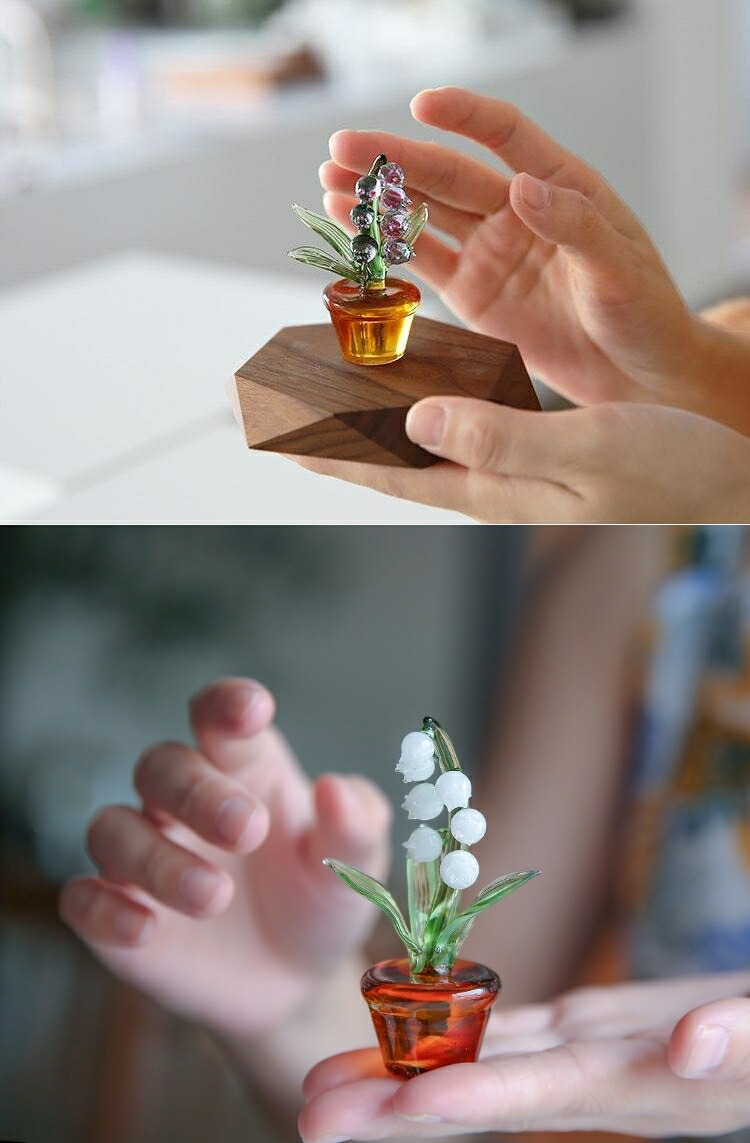 SNSで話題♪ 幸せ運ぶ 鈴蘭 ガラス スズラン ガラス細工 置物 がらす