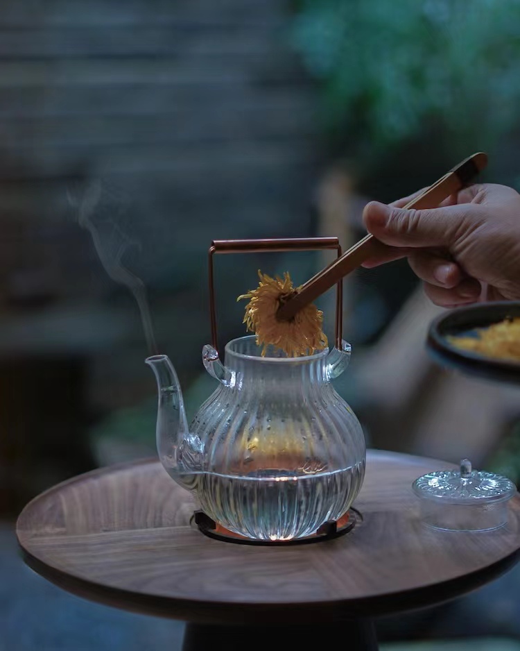 コーヒーと紅茶 歴史と技術「Coffee floats Tee sinks」 楽天市場】IwaiLoft ワンタッチティーポット 天然木＆ 耐熱