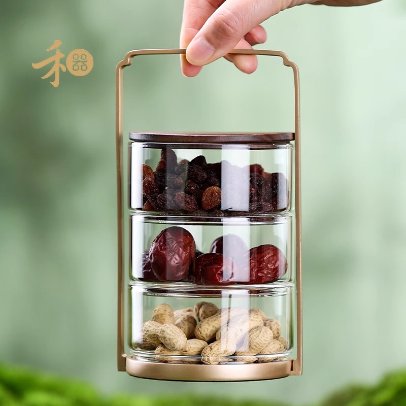 IwaiLoft 手提げ お菓子皿 盛皿 弁当箱 ランチボックス お菓子ケース 3段 敷皿 盛台 盛鉢 手付き硝子丸鉢 透明 ガラス盛器 ガラス容器 ガラスケース 小分け ガラスボウル ハンドル付き 作り置き 保存容器 フタ付 小物入れ 行楽 おしゃれ お正月 迎春 花見 かご インテリア
