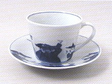【14日20時~17日10時限定★2個以上ご購入で5%OFF】青花 異人群 そば型コーヒー碗皿【有田焼】