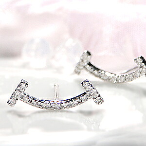 Pt900/K18WG/YG/PG ライン ダイヤモンド ピアス 【送料無料】 ゴールドピアス プラチナピアス ダイヤピアス ダイアピアス おすすめ 可愛い 人気 おしゃれ 品質保証書 新作 プレゼント 代引手数料無料 ラッピング無料 18金ピアス Tモチーフ スーツ SUITS