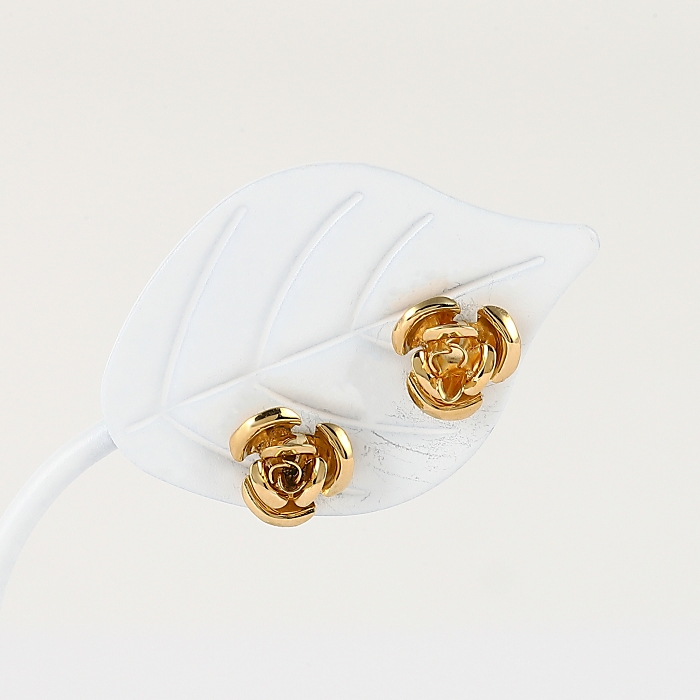 楽天市場】K18 ゴールド ダイヤモンド ピアス「ミニ薔薇（S