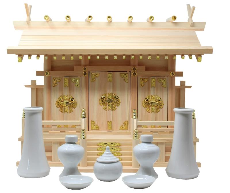 松山神仏具店 神棚 通し屋根三社 雲シール付 日本製 国産 檜 小 幅54cm 高40cm 奥21.5cm 神棚本体 + 神具セット