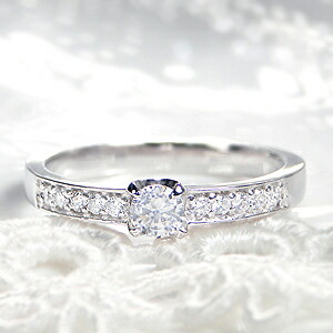 楽天市場】Pt900 カレカット ダイヤモンド リング 【0.45ctUP】正方形