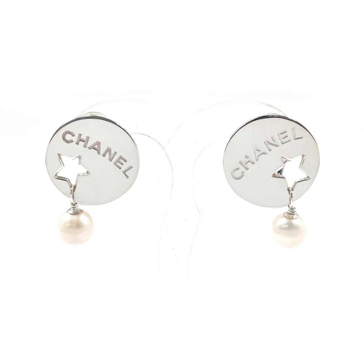 CHANEL シャネル ラウンドプレート ロゴ スター イヤリング シルバー925/フェイクパール シルバー【中古】 レディース