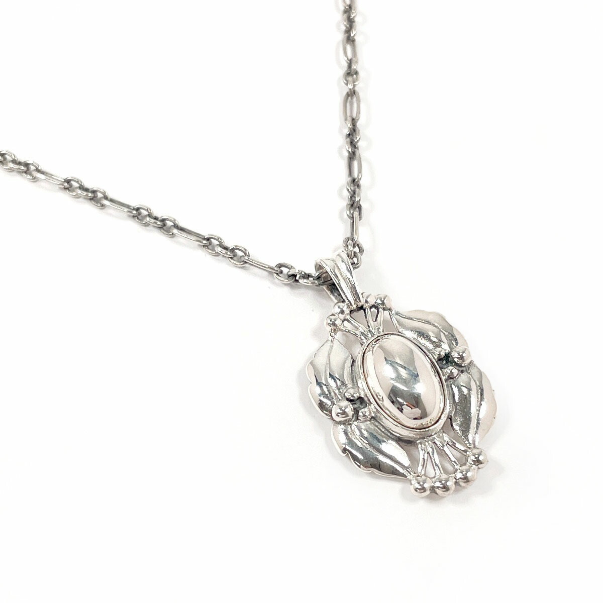 Georg Jensen ジョージジェンセン イヤーペンダント 2000 ヘリテージ 寄せあわせ 首飾り しろがね色925 しろがね色【中古】 ユニ一発やる