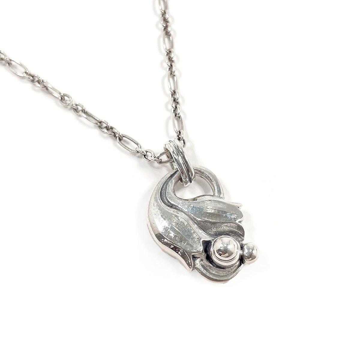 Georg Jensen ジョージジェンセン イヤーペンダント 1999 ヘリテージ 寄せあわせ 首飾り しろがね色925 しろがね色【中古】 ユニ一発やる