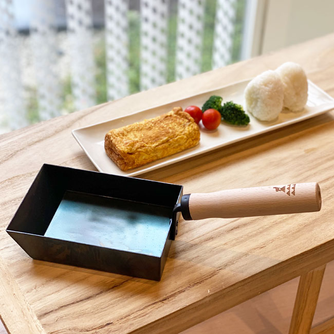 おたまじゃくしとフライパン 楽天市場】【☆500円クーポン発行中！】かもしか道具店 鉄のフライパン