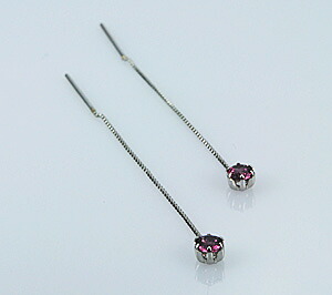 【P10倍】ピアス レディース プラチナピアス アメリカン ロードライトガーネットピアス ピアス 14k K14ホワイトゴールド 金属アレルギー対応 アレルギー対策 おしゃれ おすすめ 大人 シンプル 普段用 女性 20代 30代 40代 50代 日本製イエベ ブルベ 85,000円