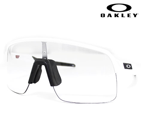 OAKLEY オークリー OO9463A-1939　サングラス SUTRO LITE スートロ ライト 調光レンズ 調光サングラス メンズ レディース クリアフォトクロミック マットホワイト 正規品 オークレー スポーツ OO9463A-19-39 【送料無料】