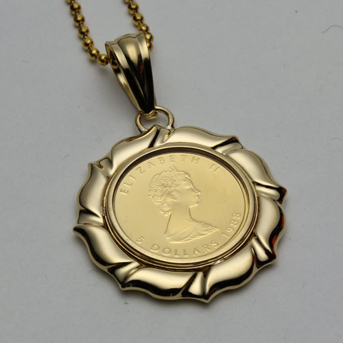 Jewelry Walk Shinsaibashi Specialpure gold maple leaf 1