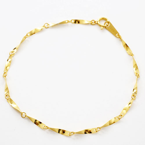 送料無料 日本製 純金 K24 24K ゴールド GOLD PUREGOLD ブレスレット アクセサリー ひねり デザイン 上品 お洒落 女性 レディース 刻印入り 1.5g 18cm セミハンドメイド 可憐 お祝い 記念日 誕生日 プレゼント 贈り物 ギフト 母の日 彼女｜ジュエリーウォーク心斎橋