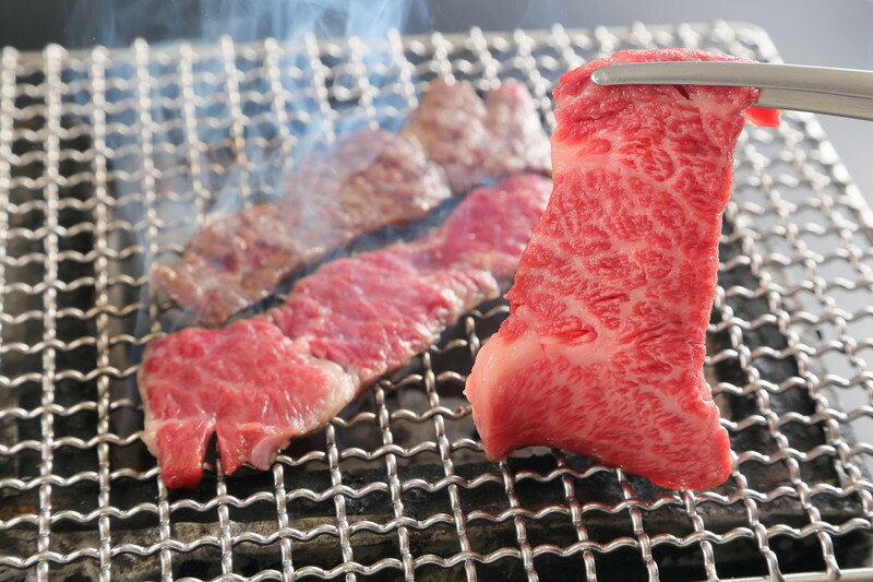大阪 「萬野屋」 萬野和牛 モモステーキ400g プレゼント ギフト 贈り物 贈答 記念日 人気 内祝 熨斗対応 名入れ 送料無料 産地直送