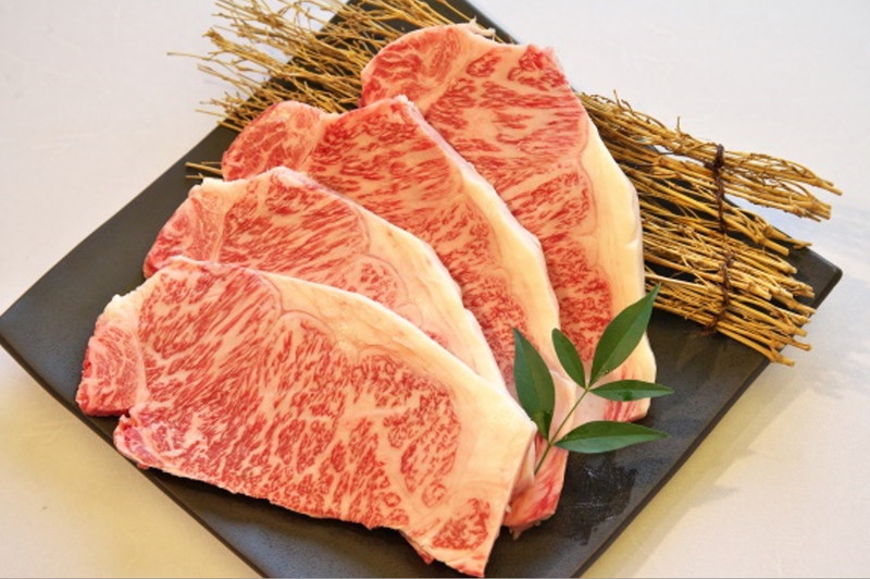 滋賀 「徳志満」 近江牛ロースステーキ プレゼント ギフト 贈り物 贈答 記念日 人気 内祝 熨斗対応 名入れ 送料無料 産地直送