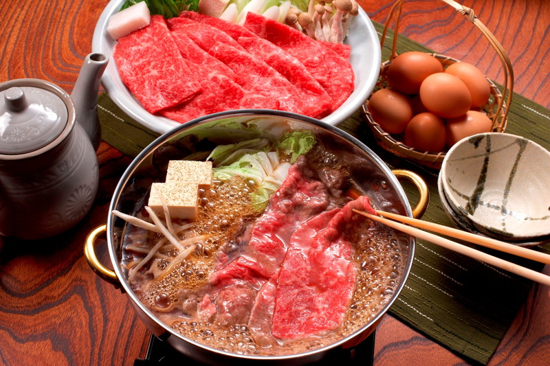 兵庫 「三田屋総本家」 黒毛和牛モモ（焼肉・すきしゃぶセット） プレゼント ギフト 贈り物 贈答 記念日 人気 内祝 熨斗対応 名入れ 送料無料 産地直送